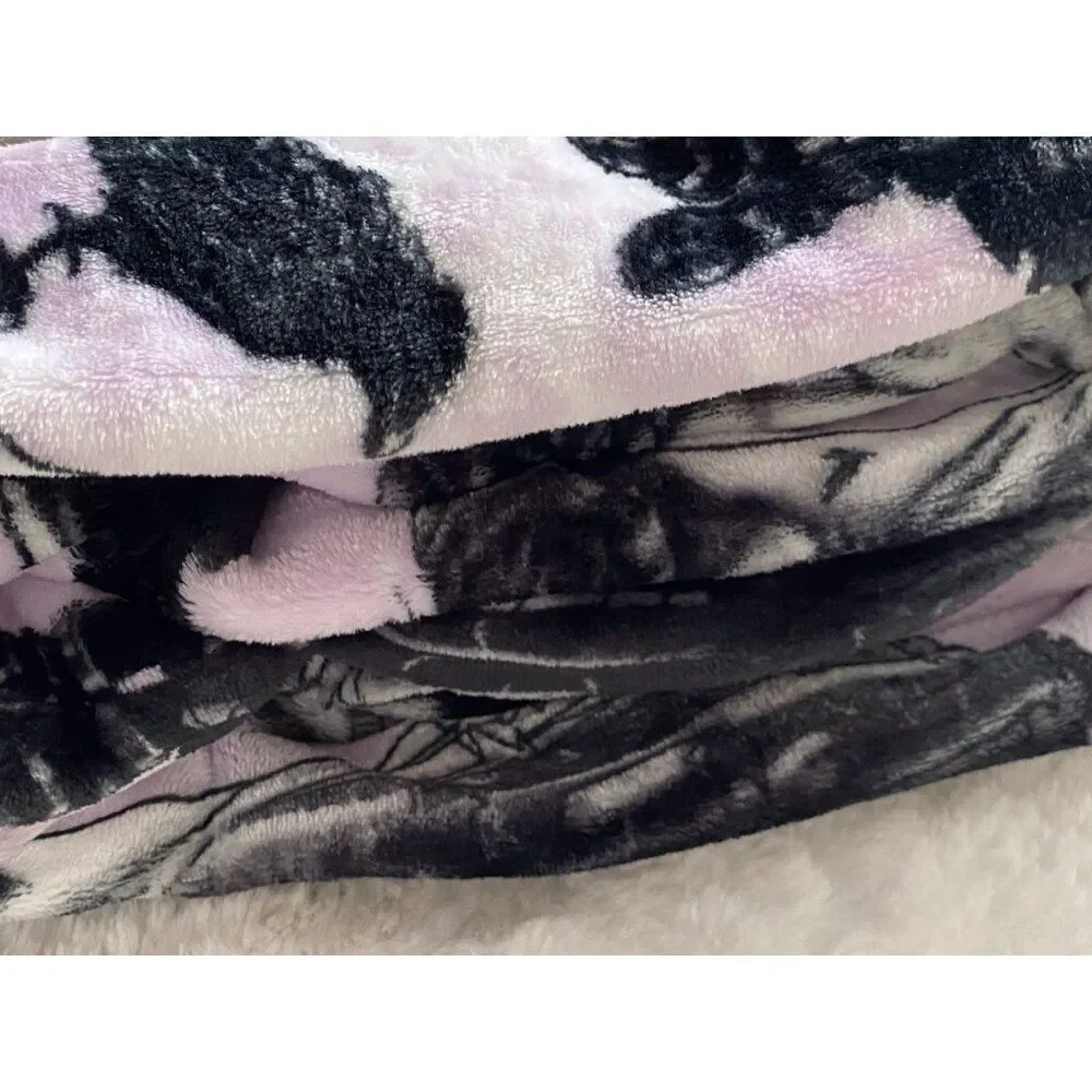 Wednesday Addams Dancing Netflix Show Soft Plush Throw 50” X 70” Purple Crow NEW